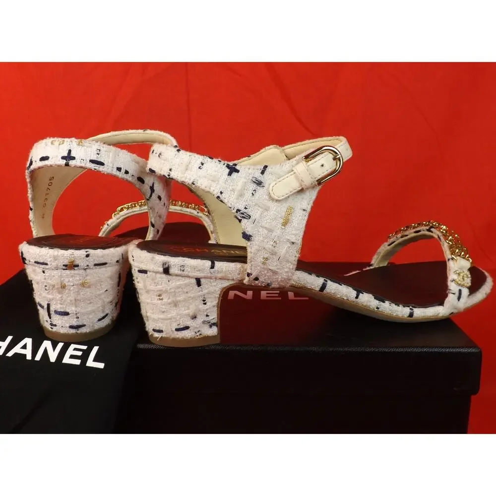 NIB CHANEL WHITE TWEED GOLD CHAIN CC PEARL LOGO SANDALS LOW HEEL PUMPS 37.5